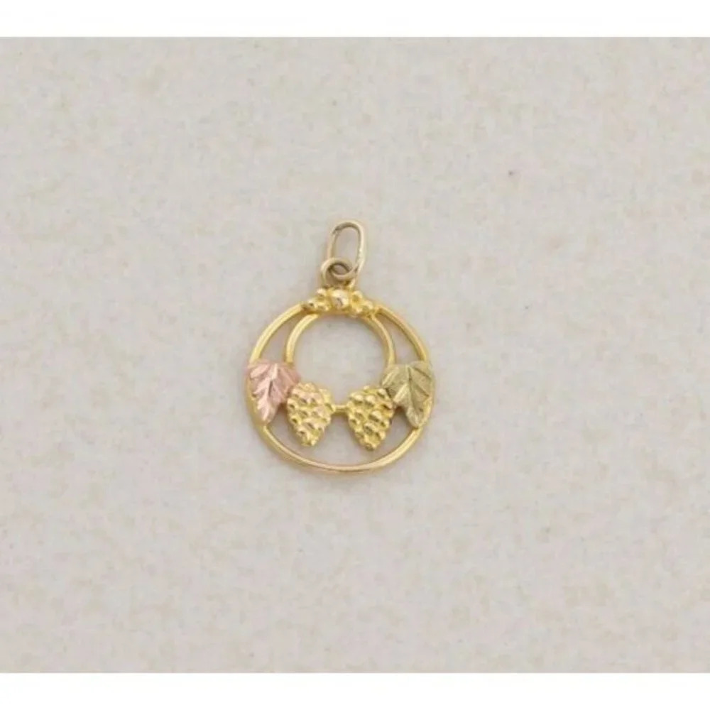 Pendant Only 10k Yellow Gold Black Hills Gold Pendant - Picture 5 of 5